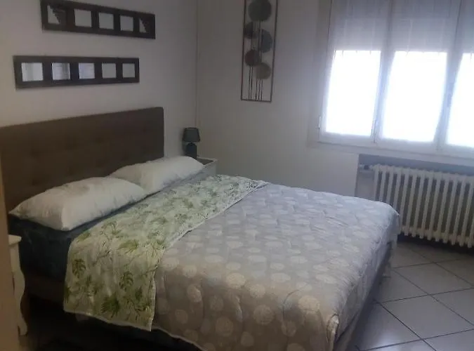 Pensión A Casa Di Gemma Bolonia